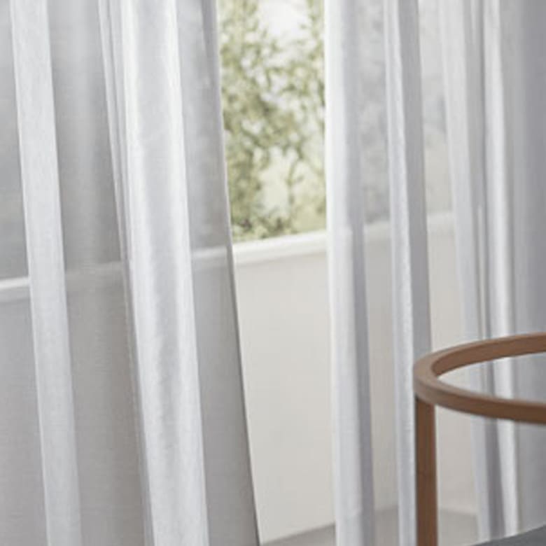 プライバシーも守る レースカーテン